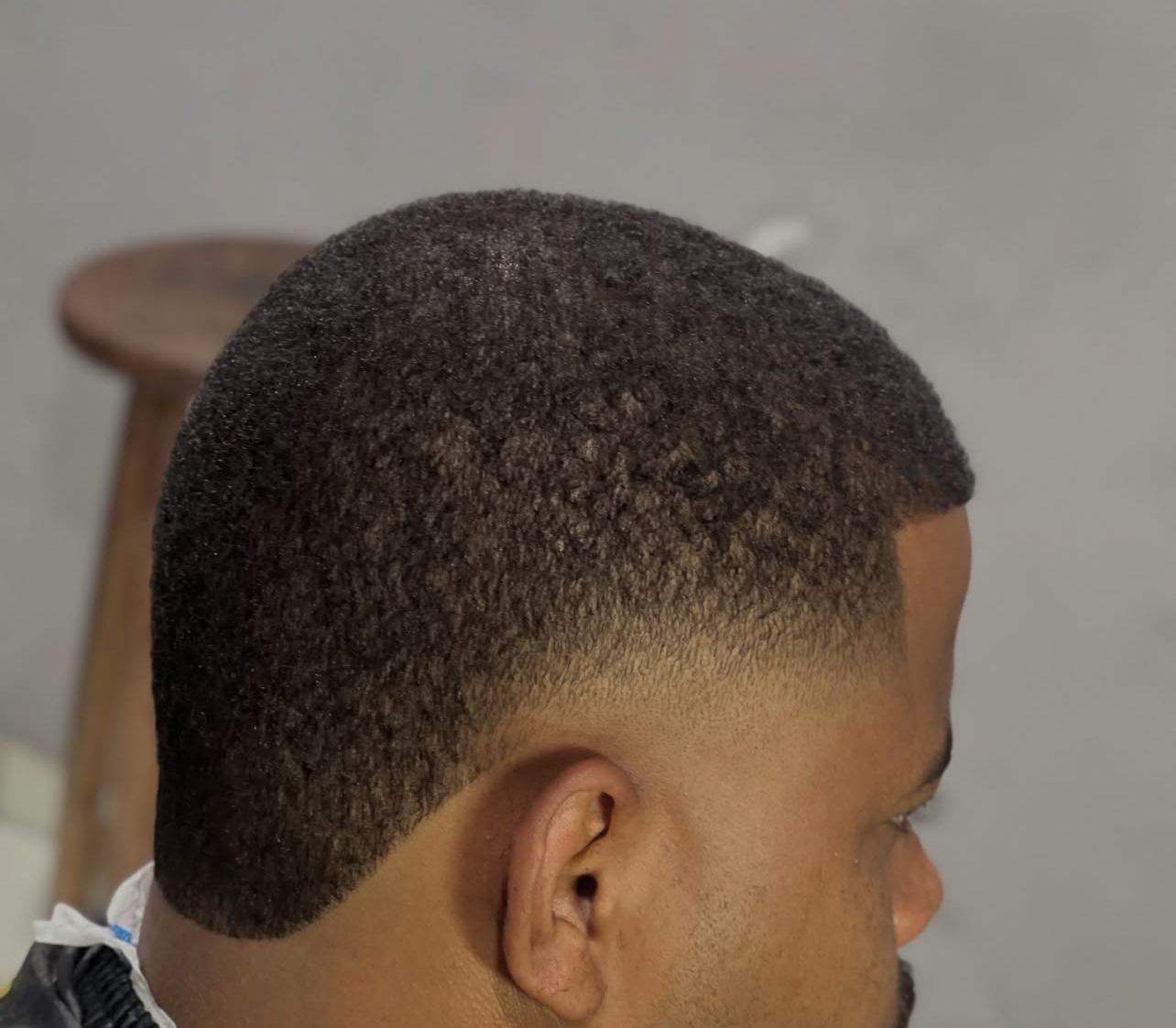 Degradê navalhado feito na Caio do Corte